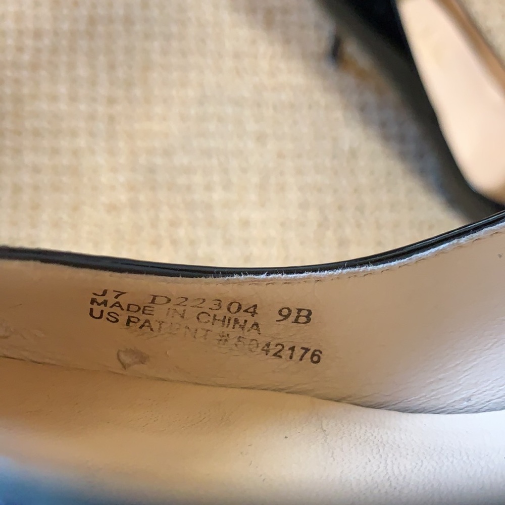 Cole Haan Peep Toe Black Patent Heel - Picture 6 of 7
